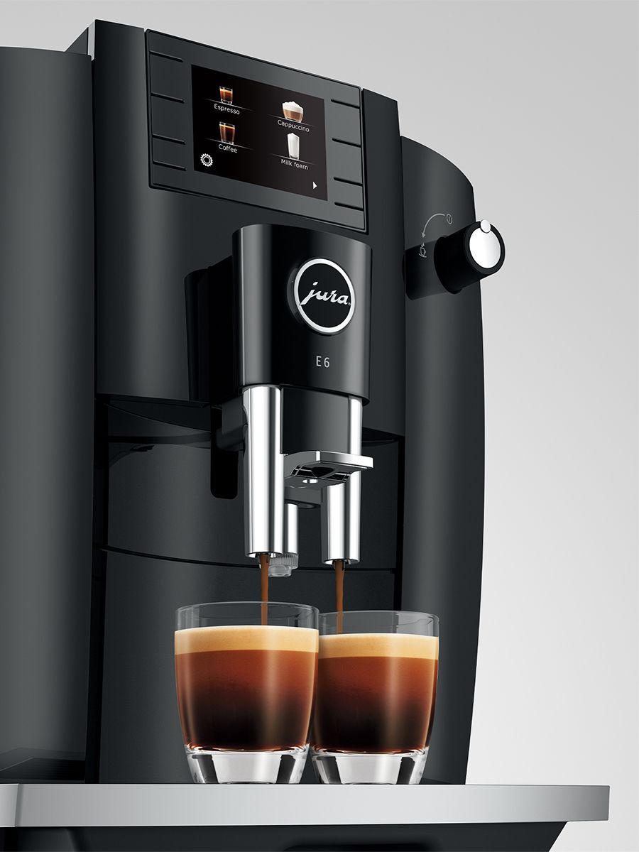 JURA E6 Super-Automatic Espresso Machine – view 3