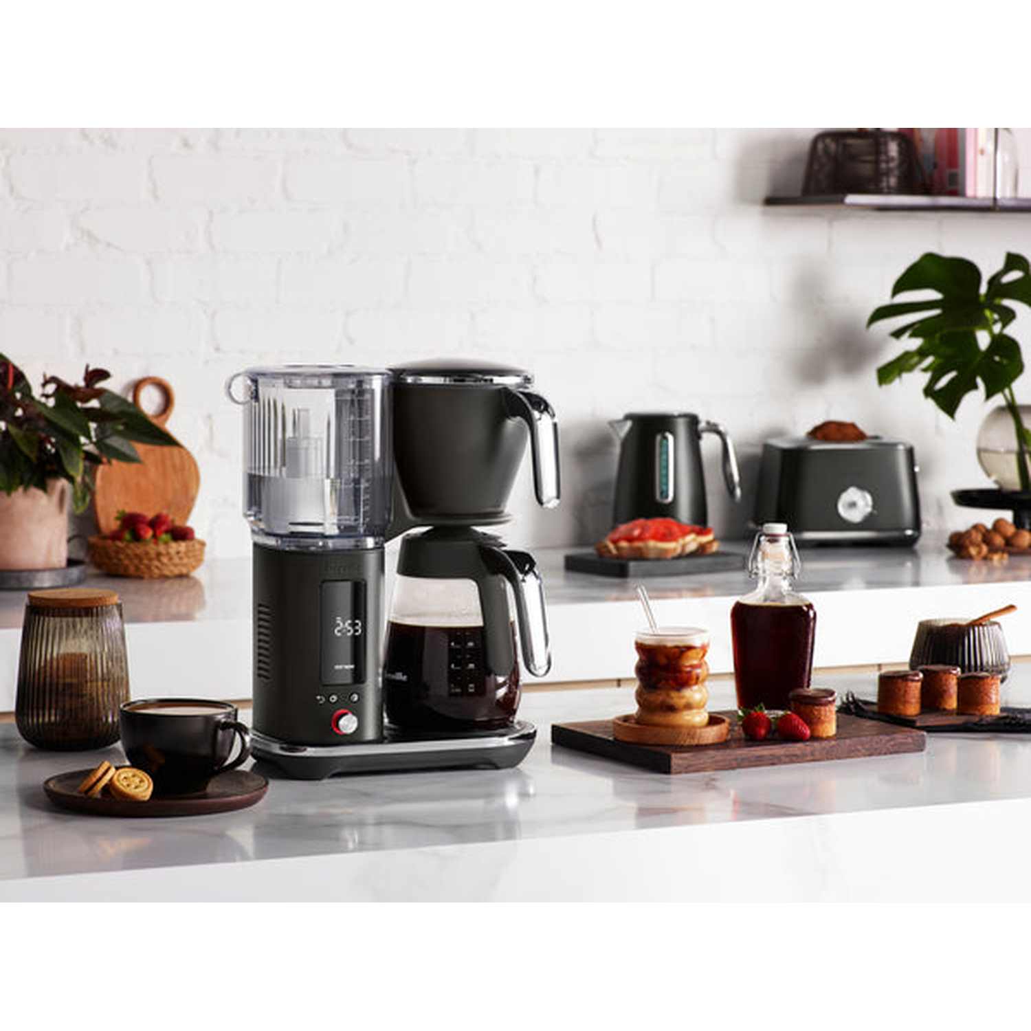 Breville Luxe Precision Brewer - Glass Carafe – view 3