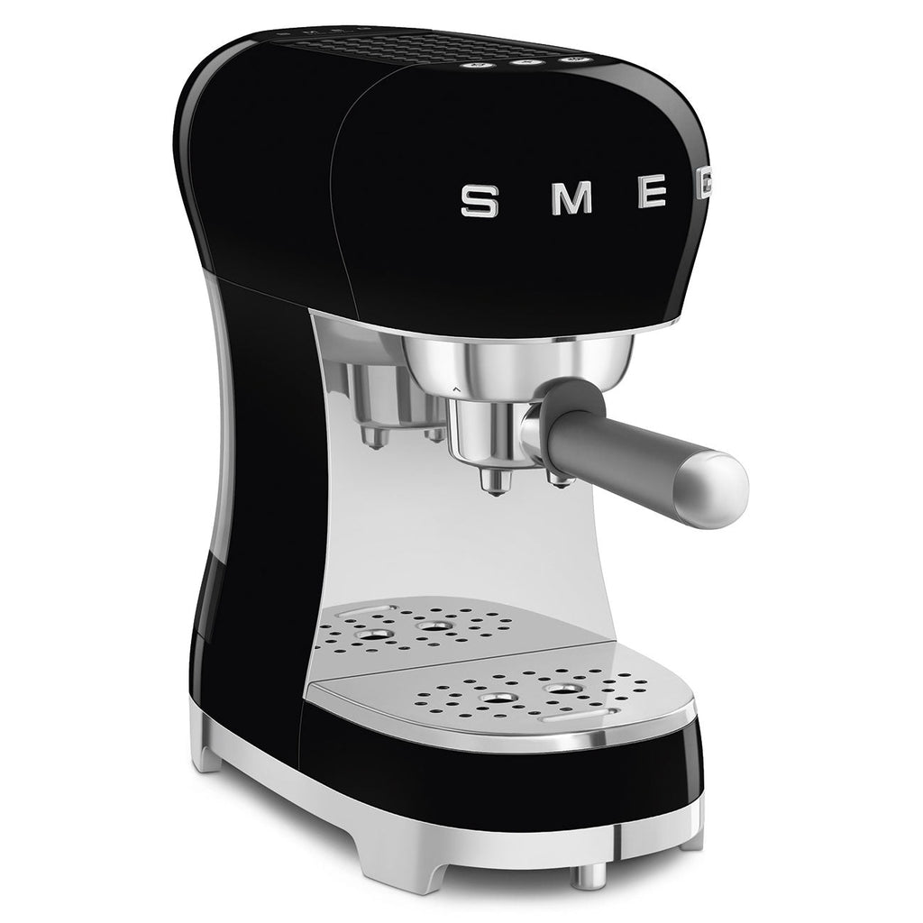 Smeg ECF00 Espresso Machine – view 3
